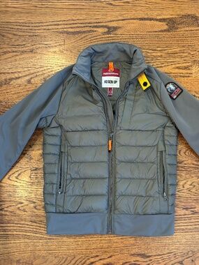 Parajumpers "Keegen Up" hybrid jacket.  Kids size Y-S - Size 10-12